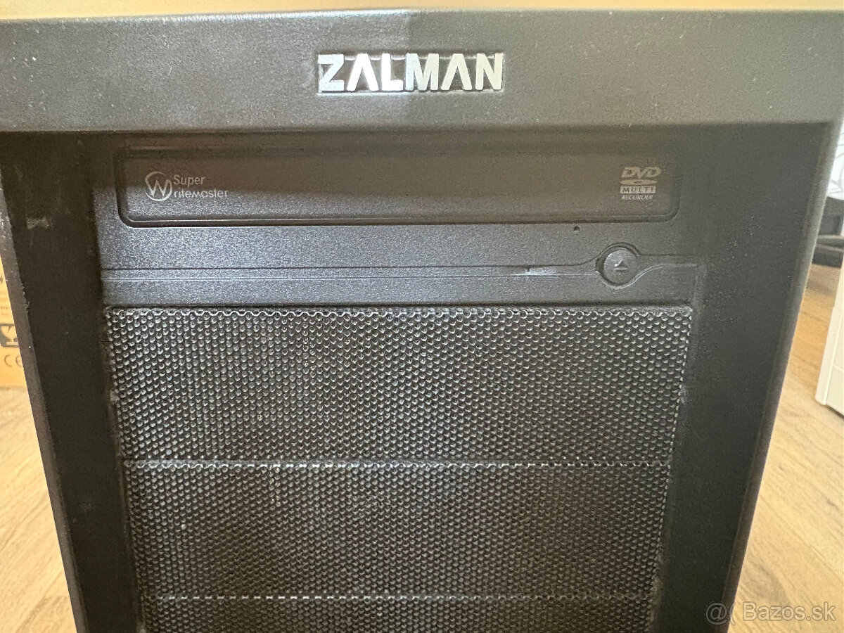 PC skrina + Zdroj + DVD ROM + Čitačka pamäť. kariet - 4