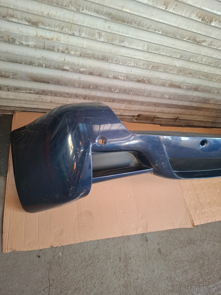 BMW X3 E83 M- paket zadný nárazník - 4