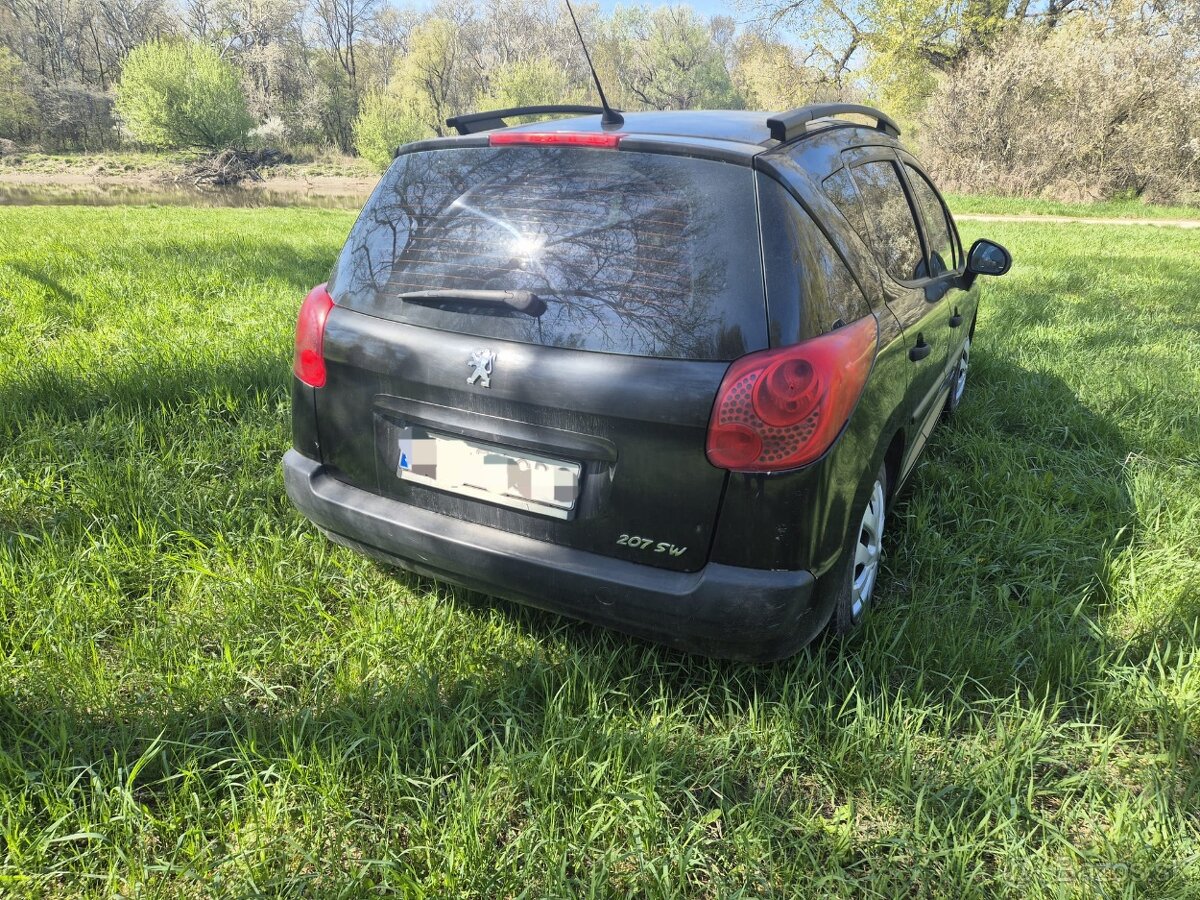 Peugeot 207 SW - 4