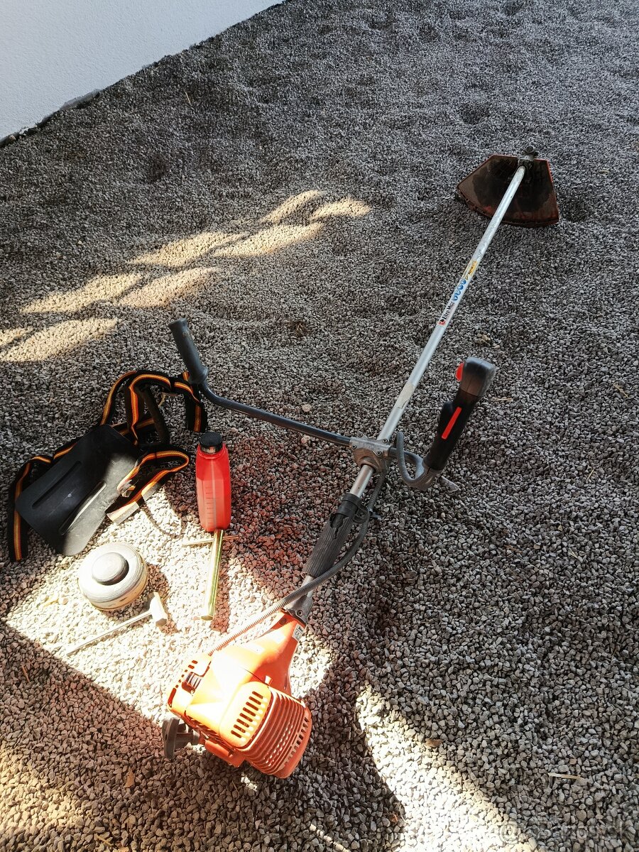 Krovinorez Oleo Mac 725 T ergo - 4