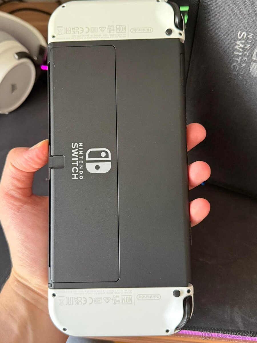 Nintendo Switch Oled - 4
