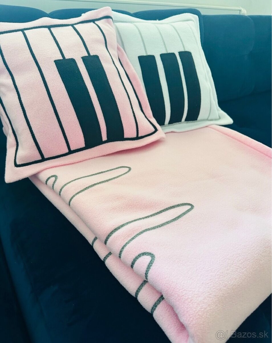 Prehoz / deka na posteľ - 4