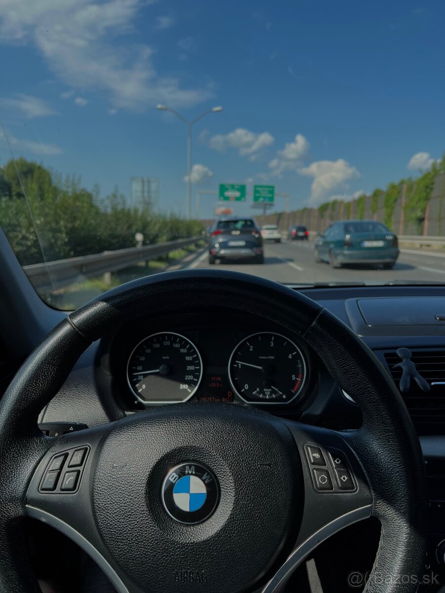 BMW Rad 1 118d - automat 105 kW - 4