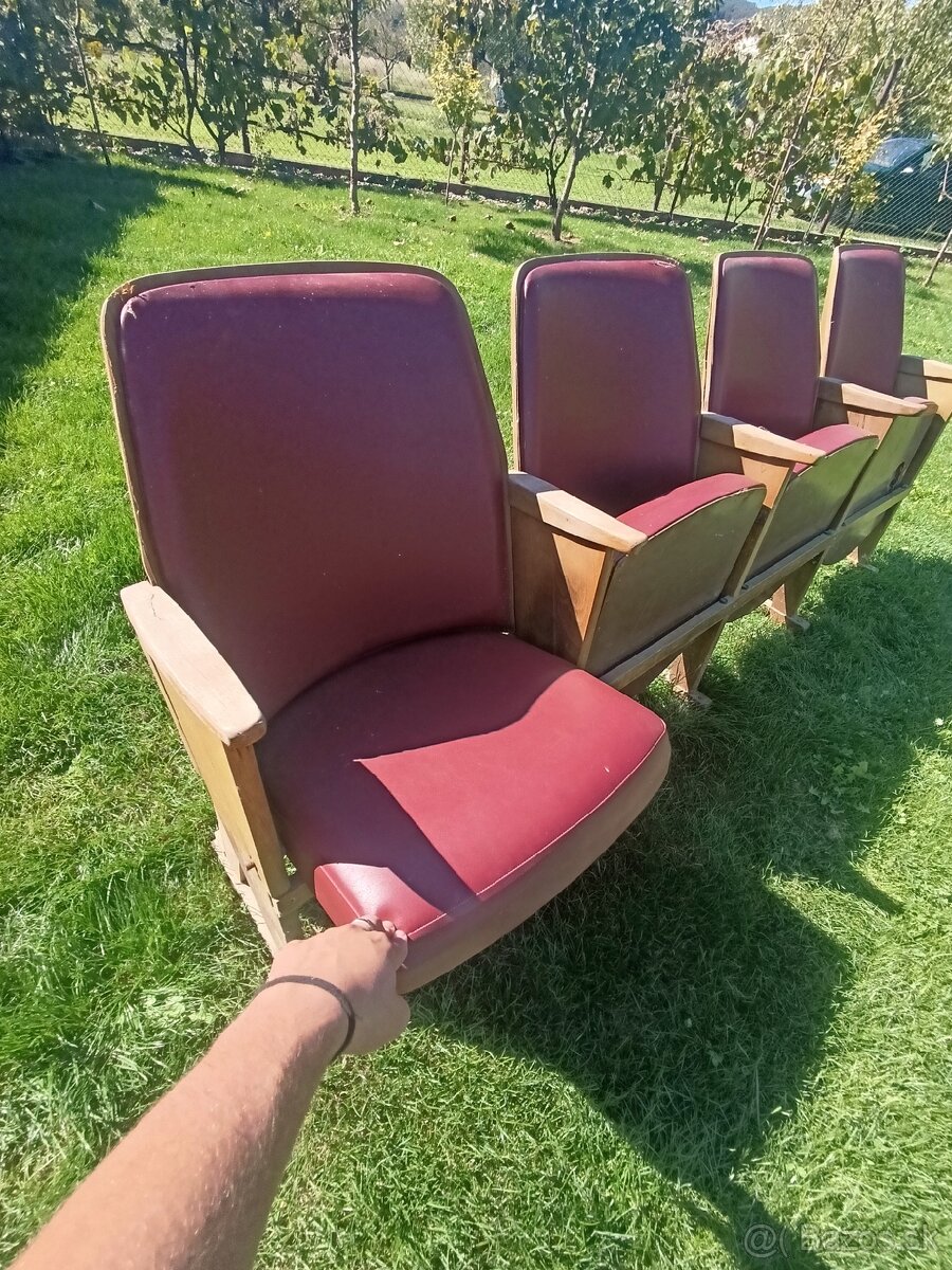 Vintage divadelné stoličky - 4