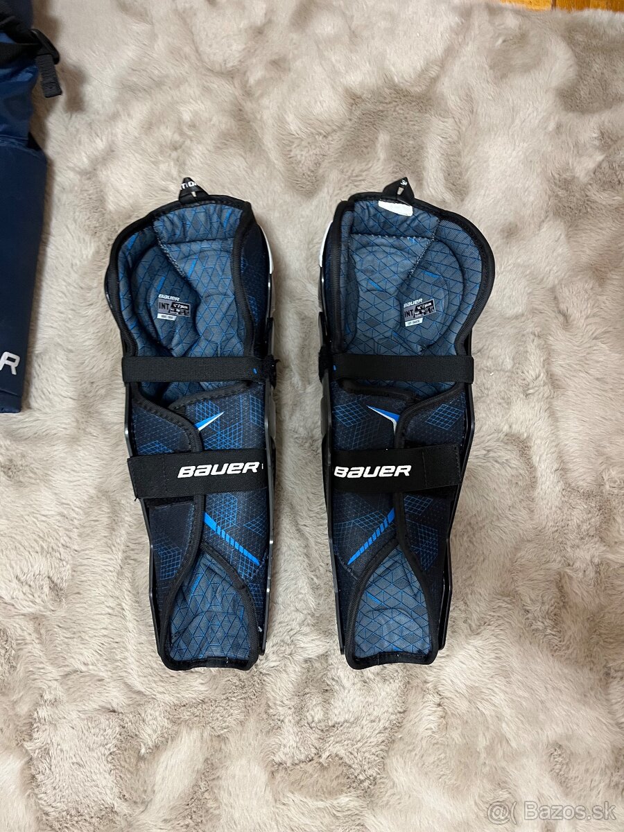 Hokejová výstroj - 4