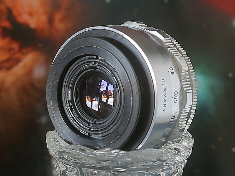 Carl Zeiss Tessar 50mm / F2,8 / M42 / 12 Lamelový EX - 4