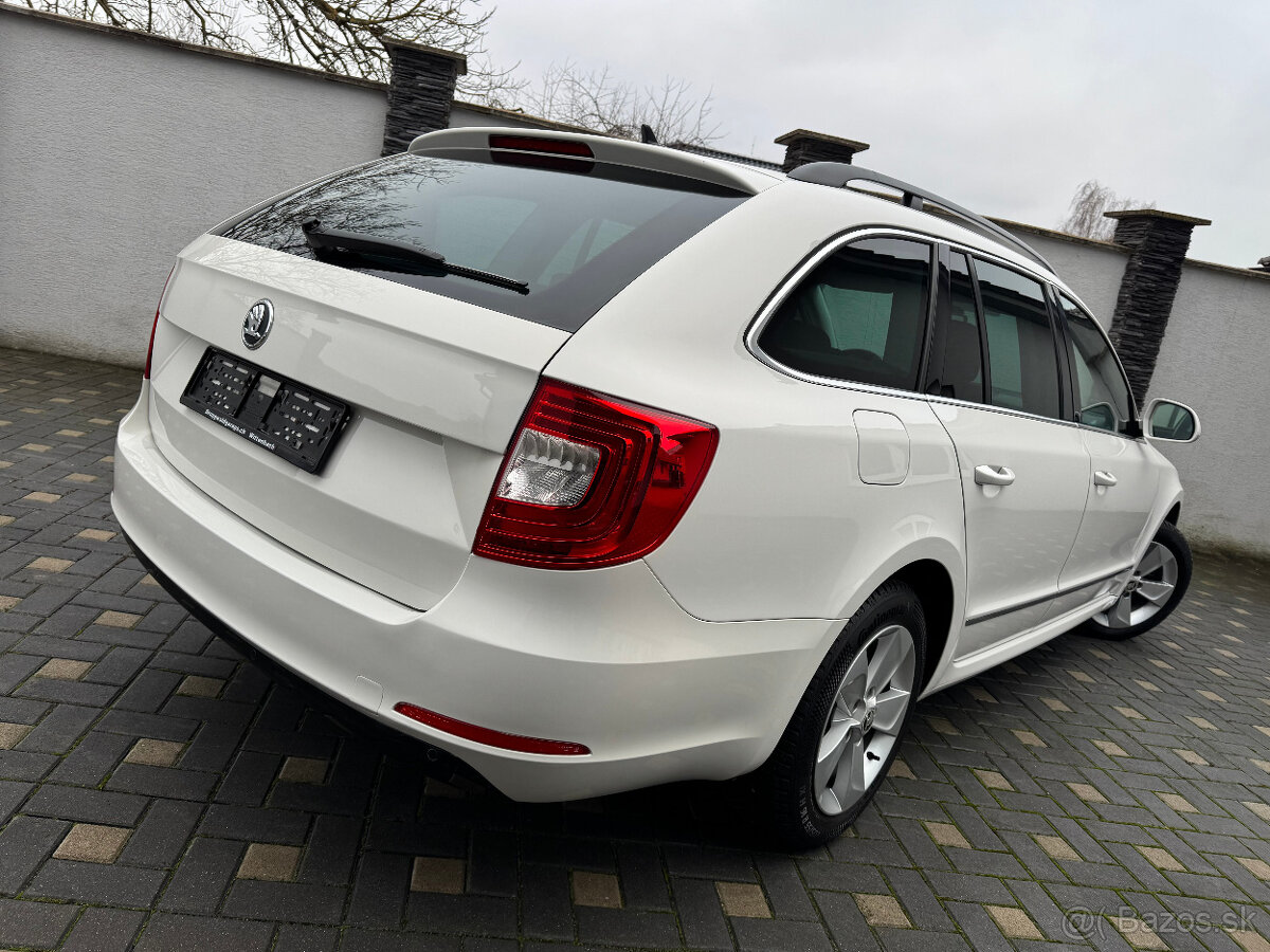 Škoda Superb Combi 1.8 TSI DSG Elegance 160PS TOP STAV - 4