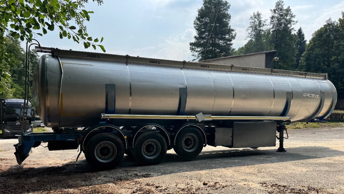 Palivová cisterna BSLT 6 komor 39500 l - 4