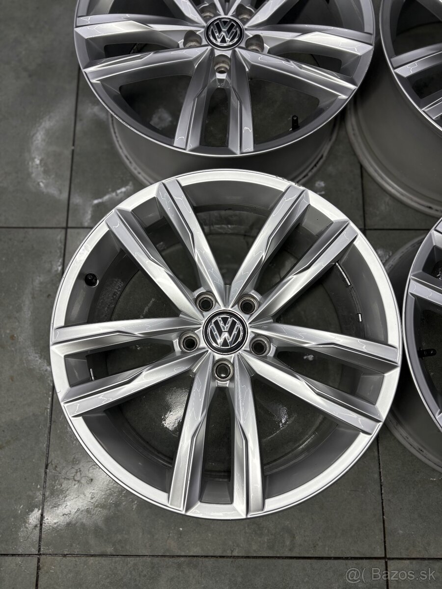 5x112 r18 Dartford Passat b8 R line - 4