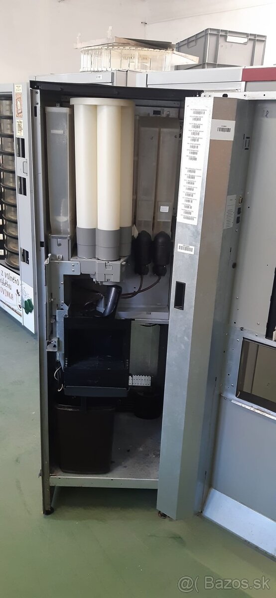Nápojový automat - 4