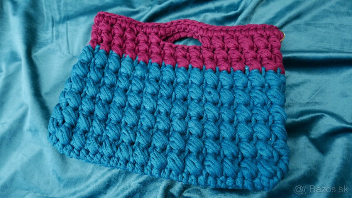 Predam túto háčkovanu buxu do ruky - 4