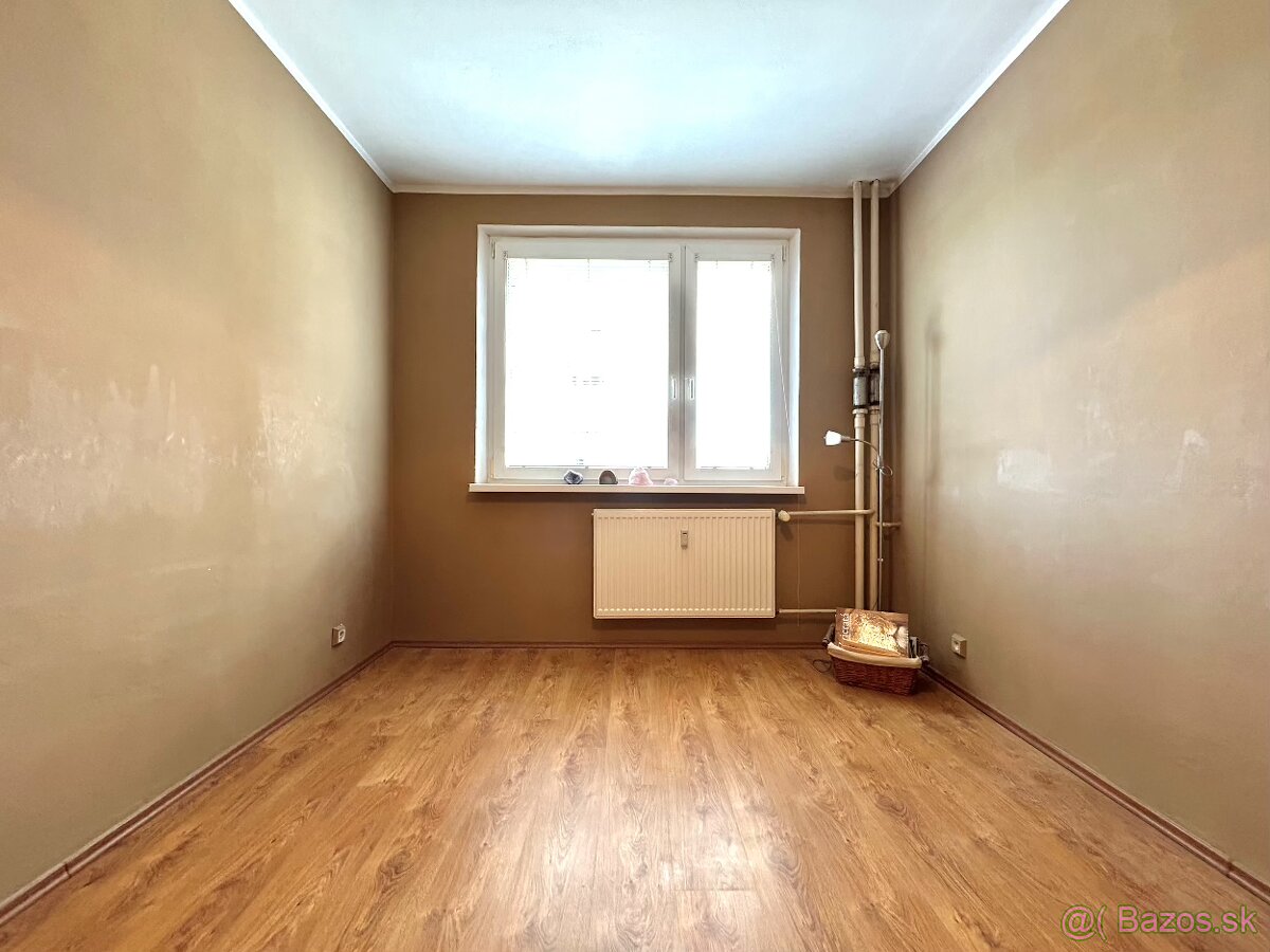 Komfortný 3 izbový byt s loggiou, šatníkom a špajzou - 4