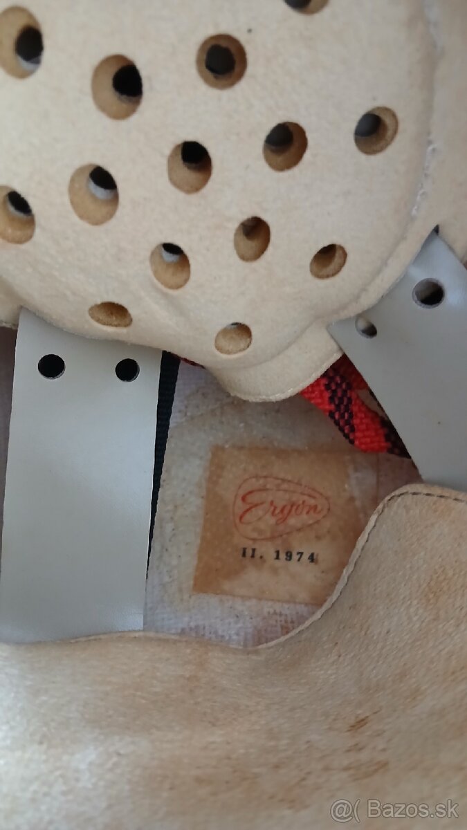 Hasičská prilba a opasok - 4