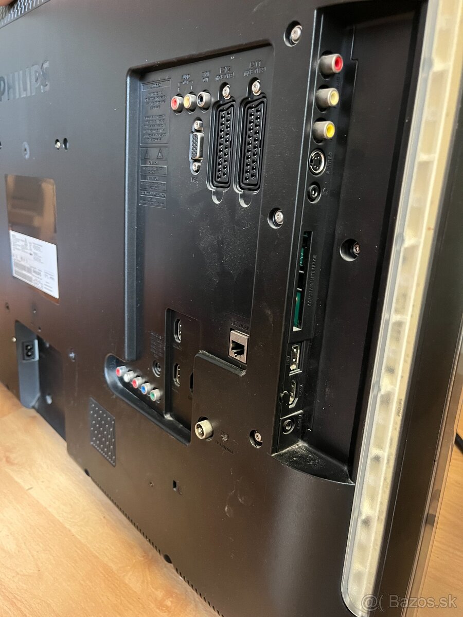 Predam na suciastky TV PHILIPS '37PFL8404H' - 4