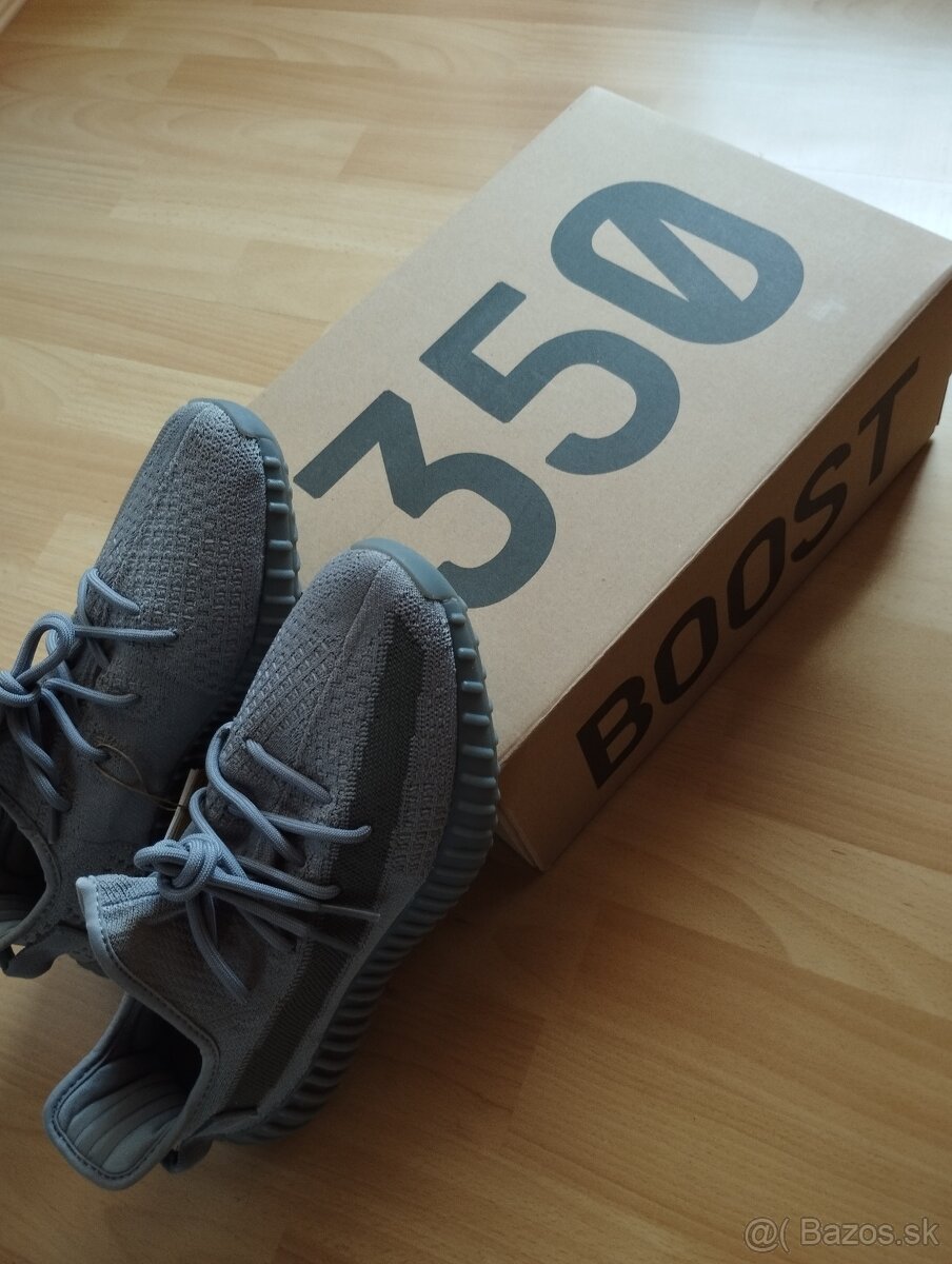Predám Yeezy Boost 350 - 4
