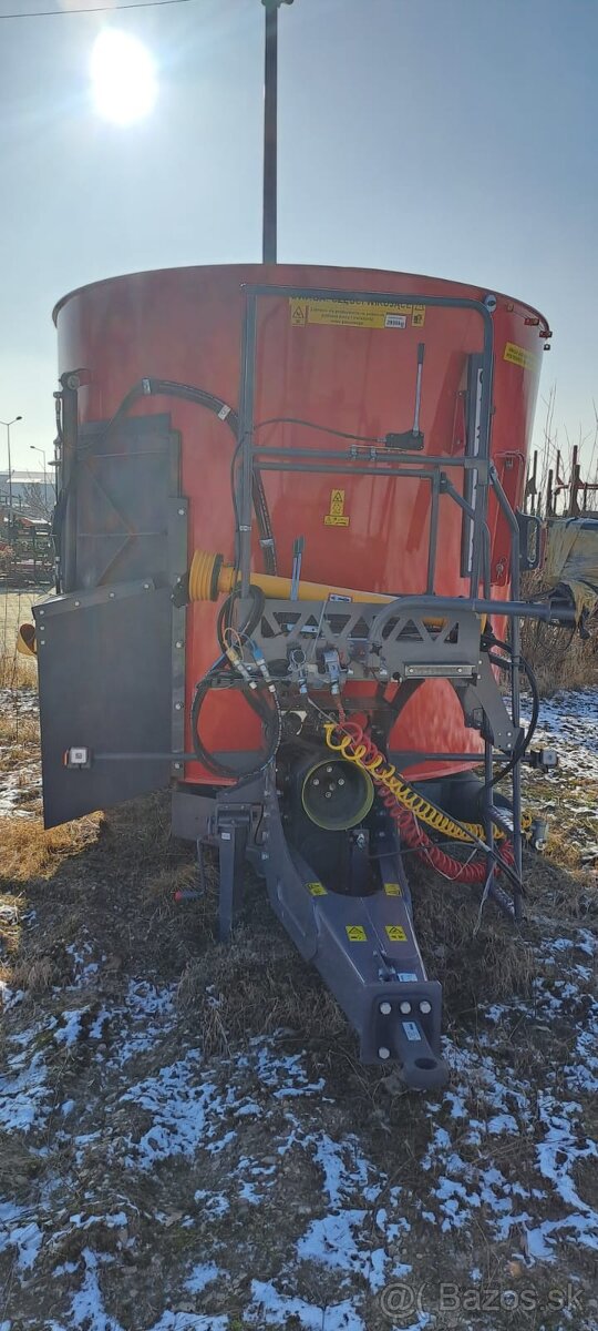 Krmny voz Metal-Fach 10 m3 - 4