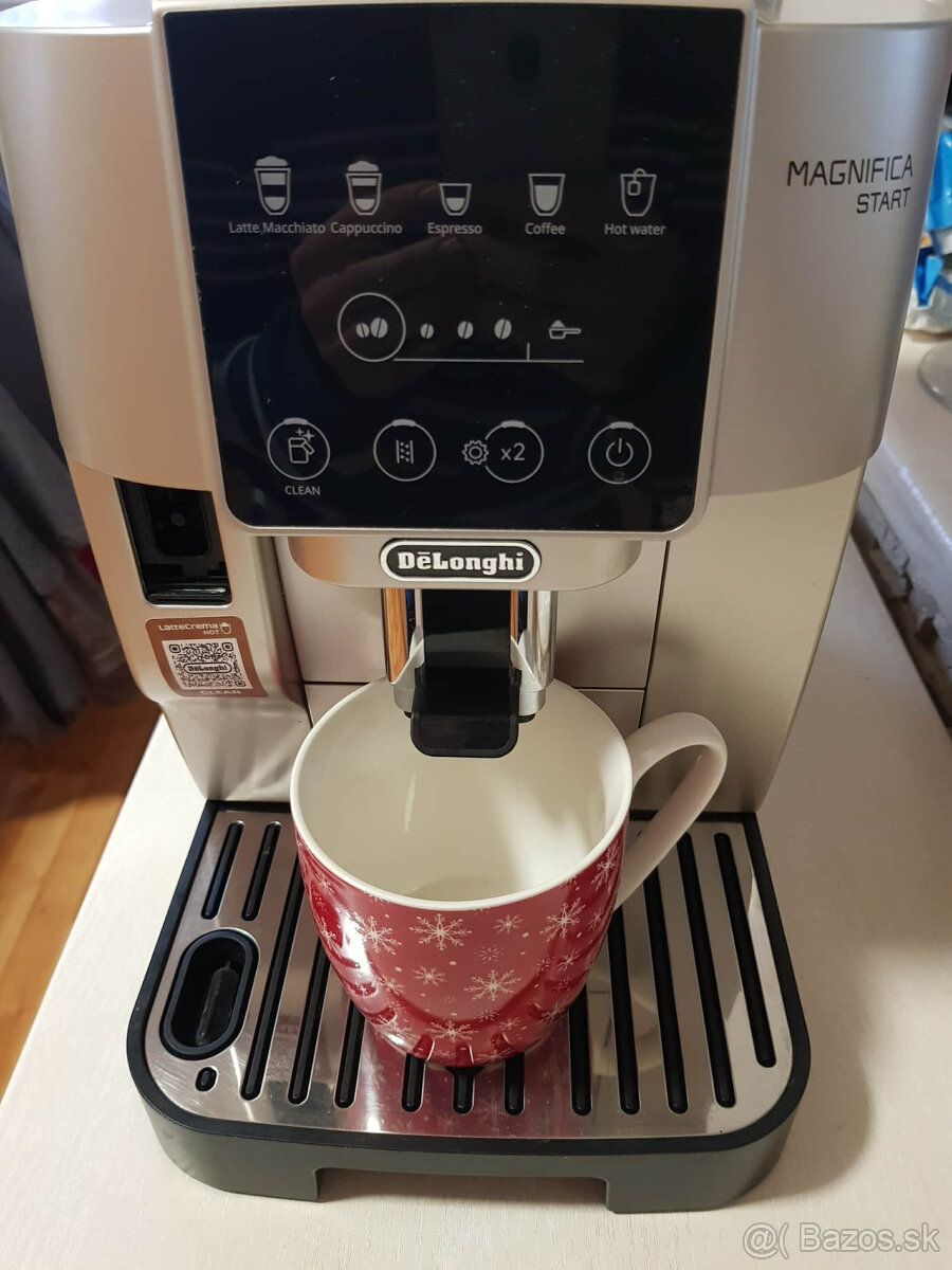 Kvalitný kávovar De’Longhi Magnifica Start - 4