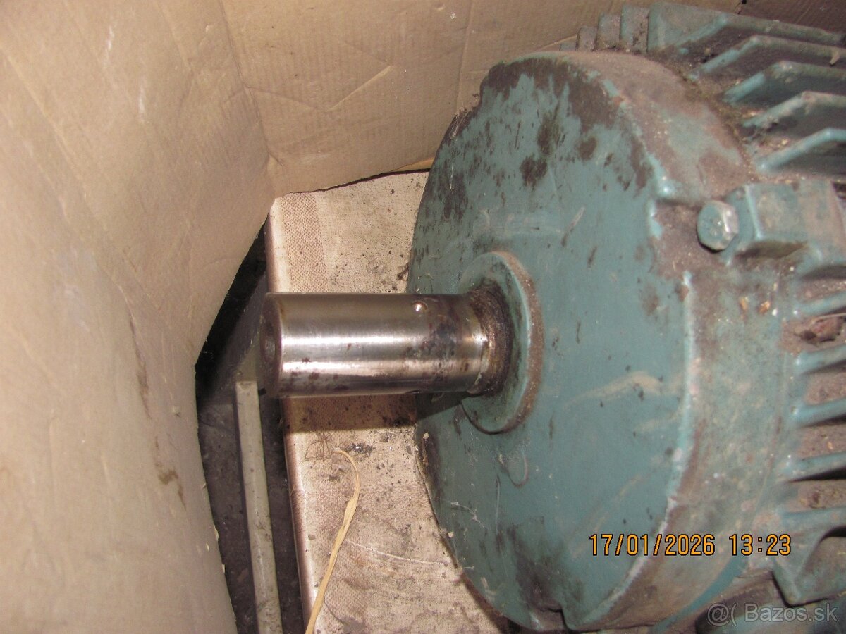 Elektromotor 3kW - 715 ot./min - Hvezdový - 4