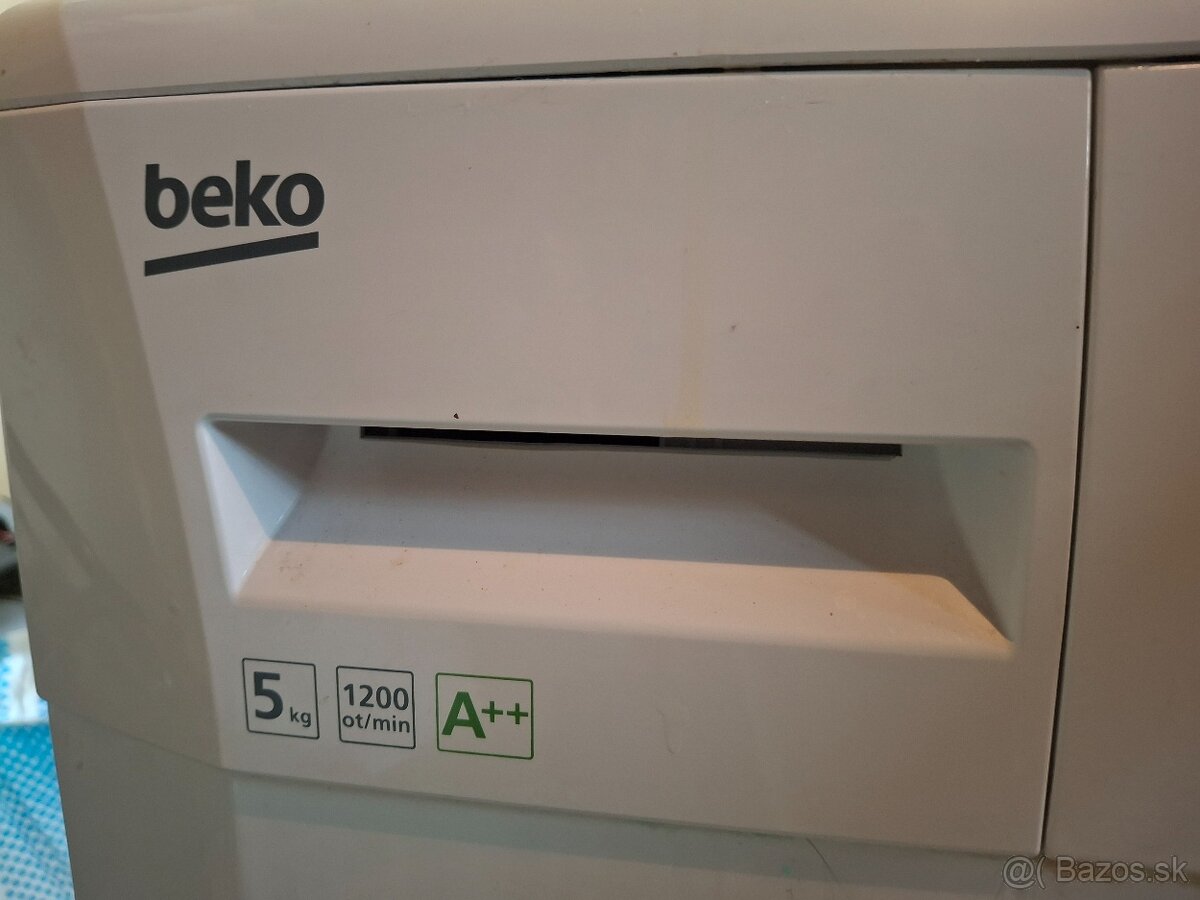 Práčka BEKO - 4