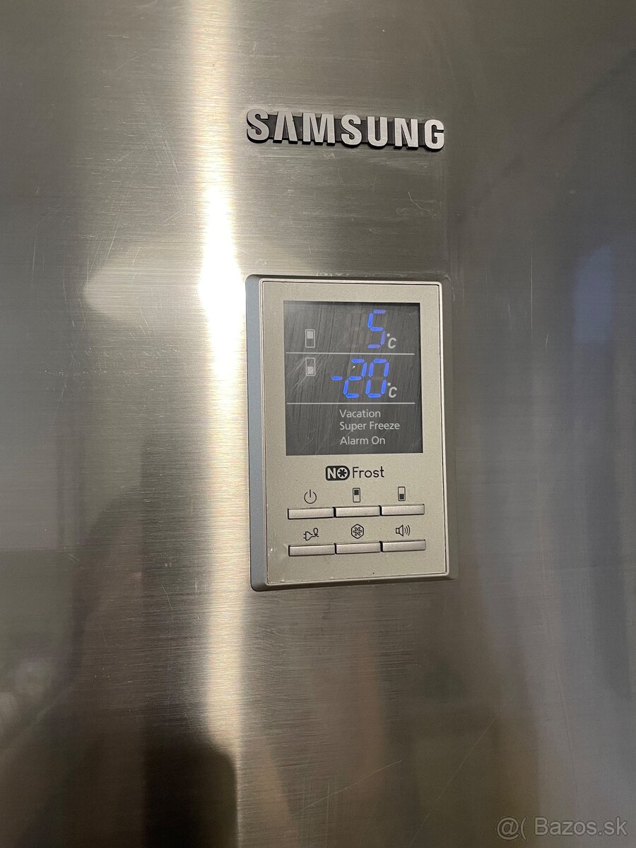 Chladnicka s mraznickou Samsung - 4