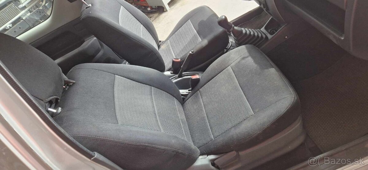 Suzuki Jimny 1,3i 62,5kw - 4