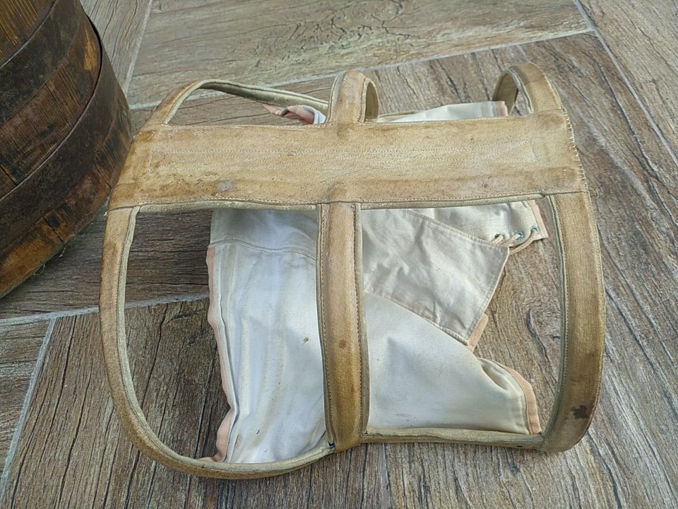 Dámsky korzet 19.storočie - 4