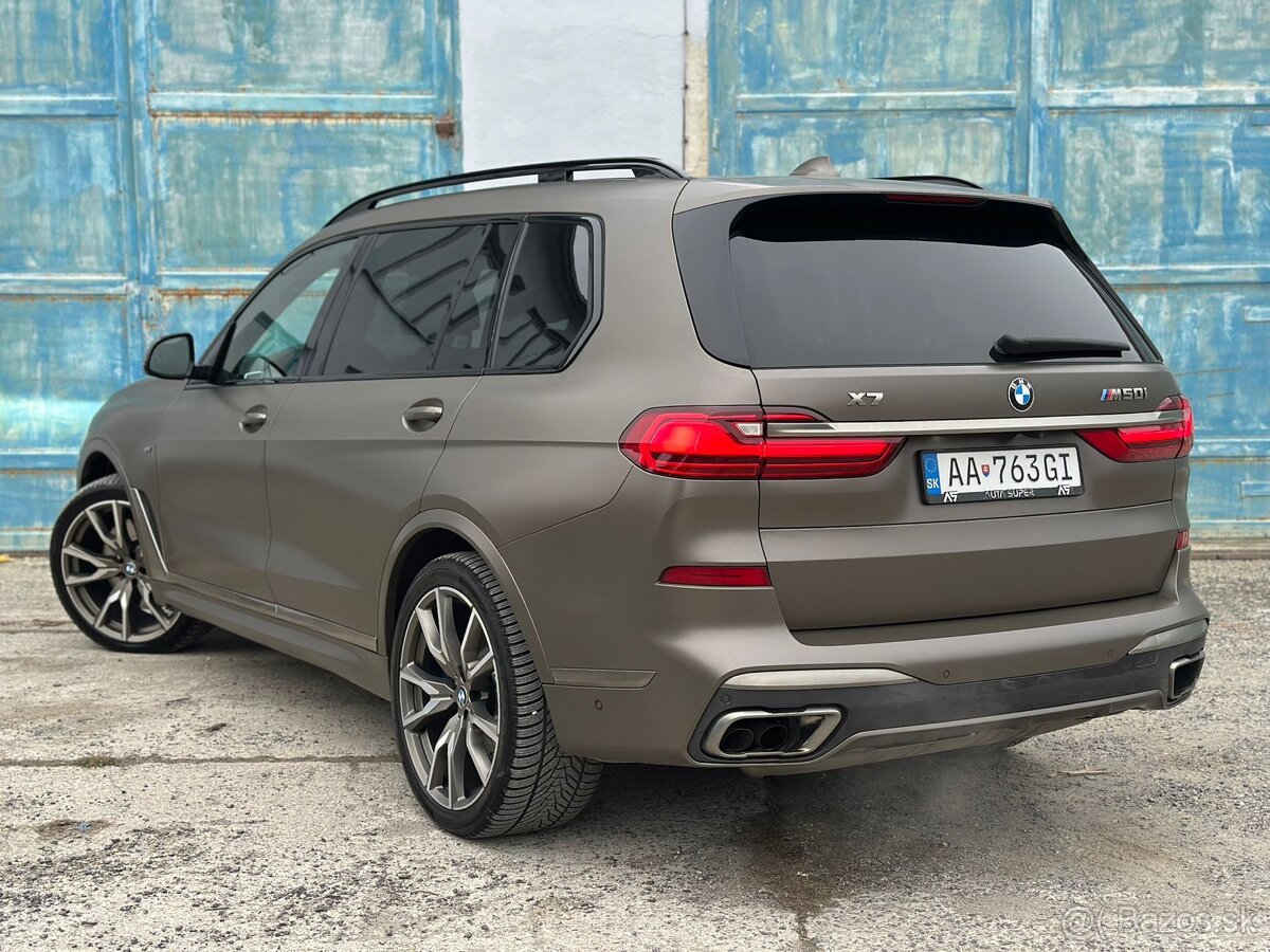 BMW X7 M50i - 4