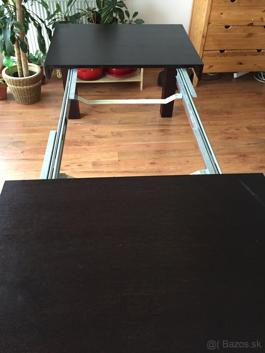 Jedálensky stôl - 4