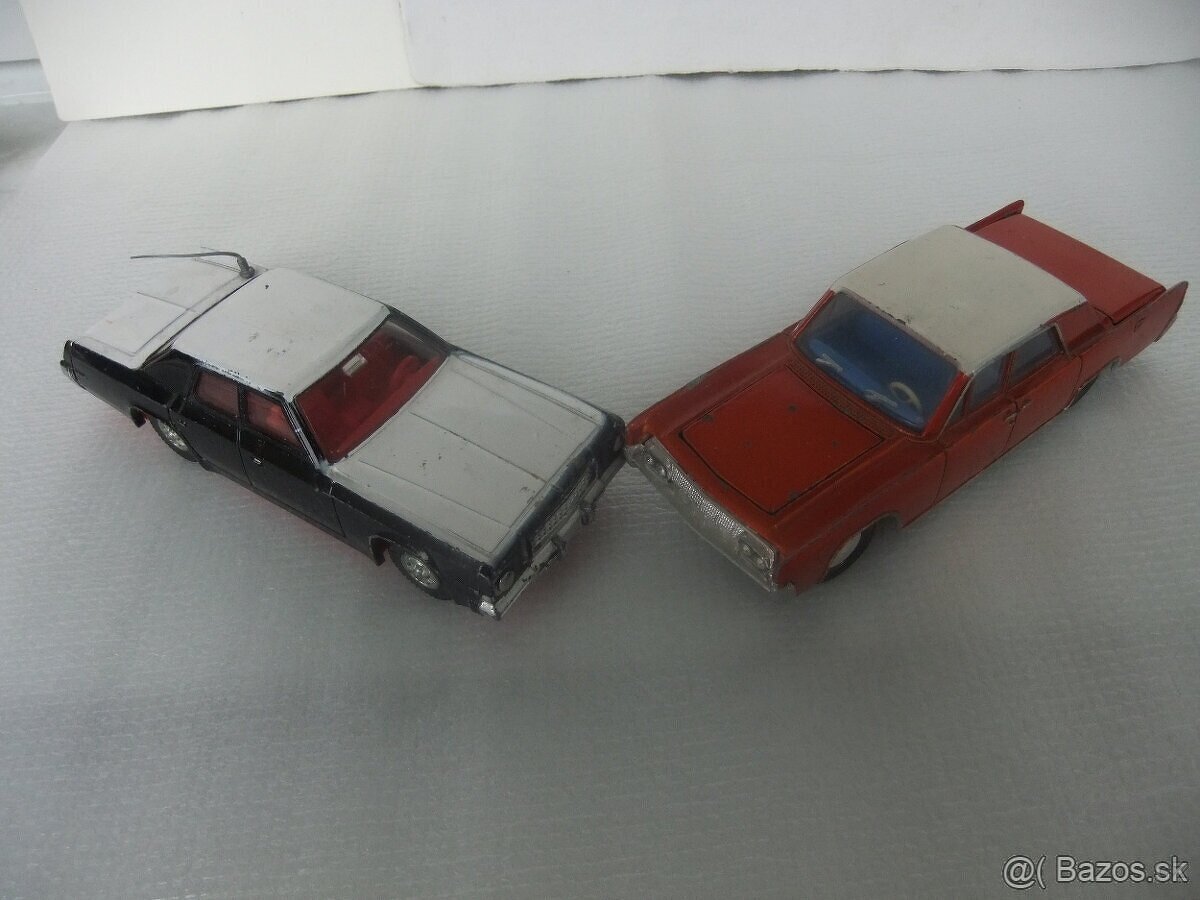 Predam-original USmodely aut od DINKY TOYS v 1:43 - 4