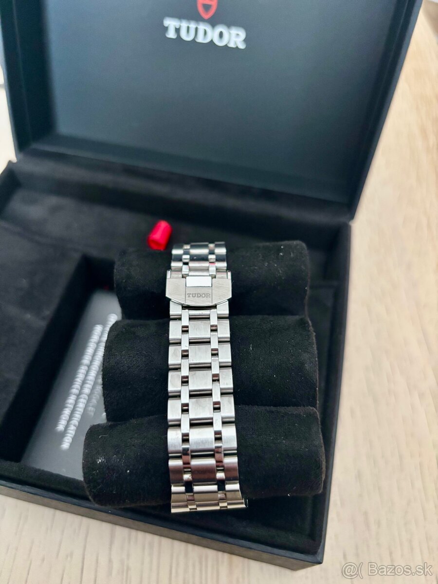 Tudor Royal 2024 - 4