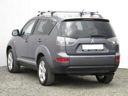 Predám Mitsubishi Outlander 2008 - 4