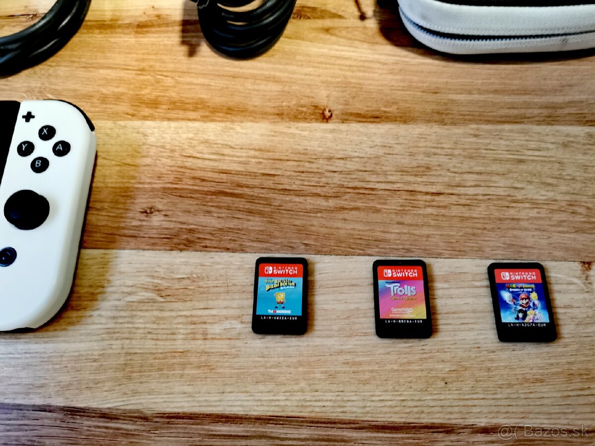 Nintendo Switch Oled (4 Hry v cene) - 4