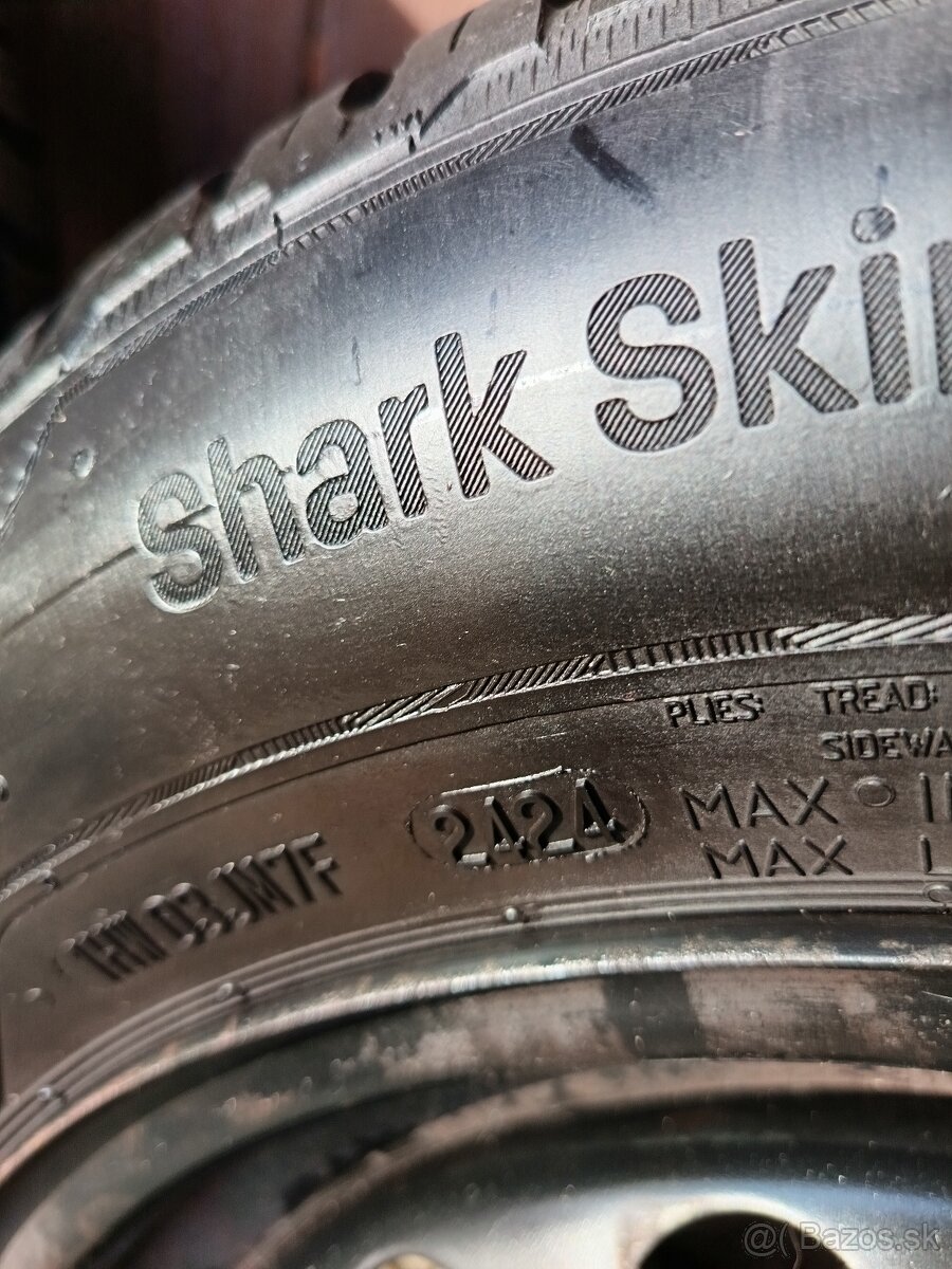 Celorocne pneu - 4