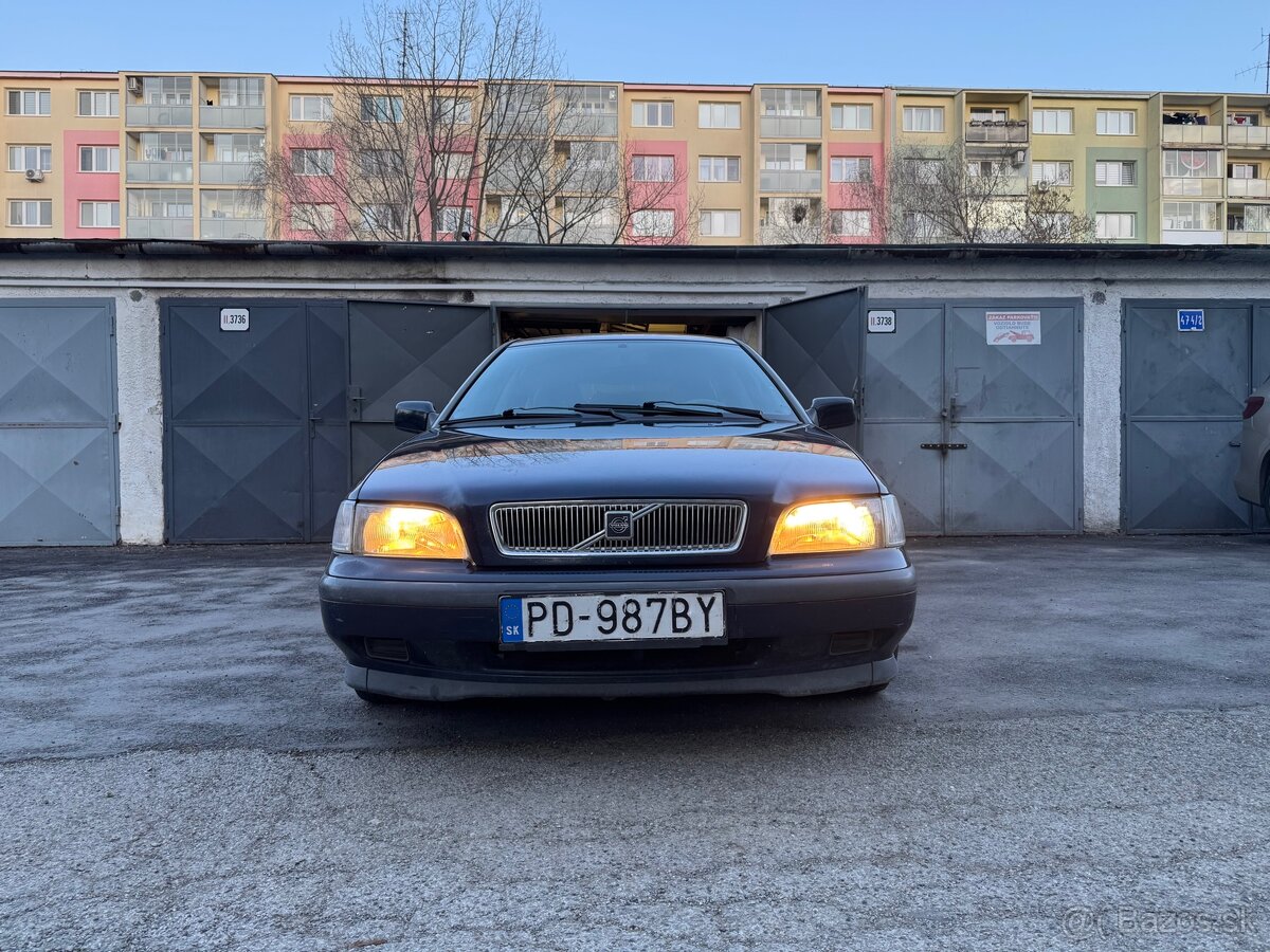 Volvo v40 1.8 85kw LPG - 4