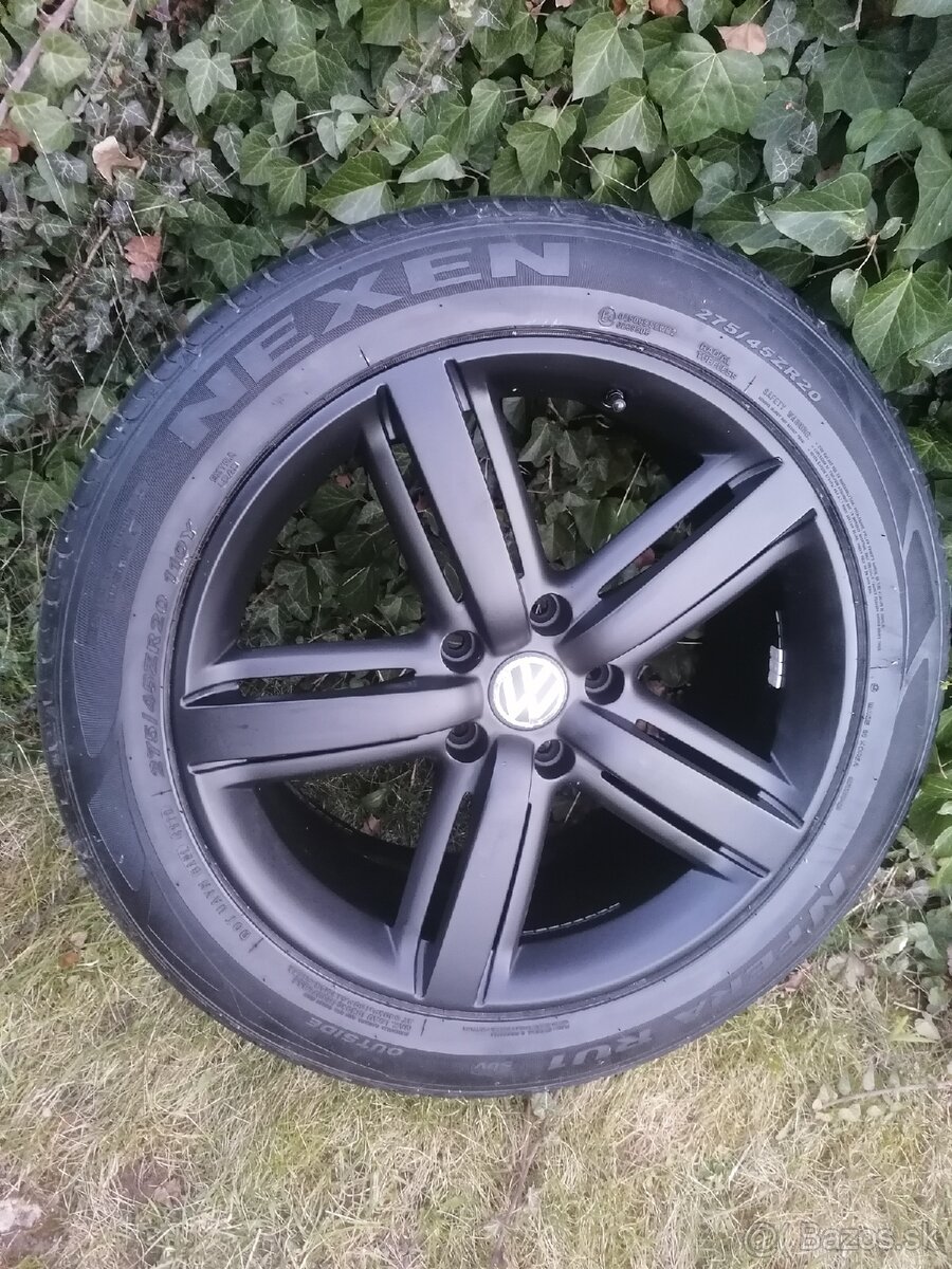Touareg sada kolies čierna matná 275/45 R20 5x130 - 4
