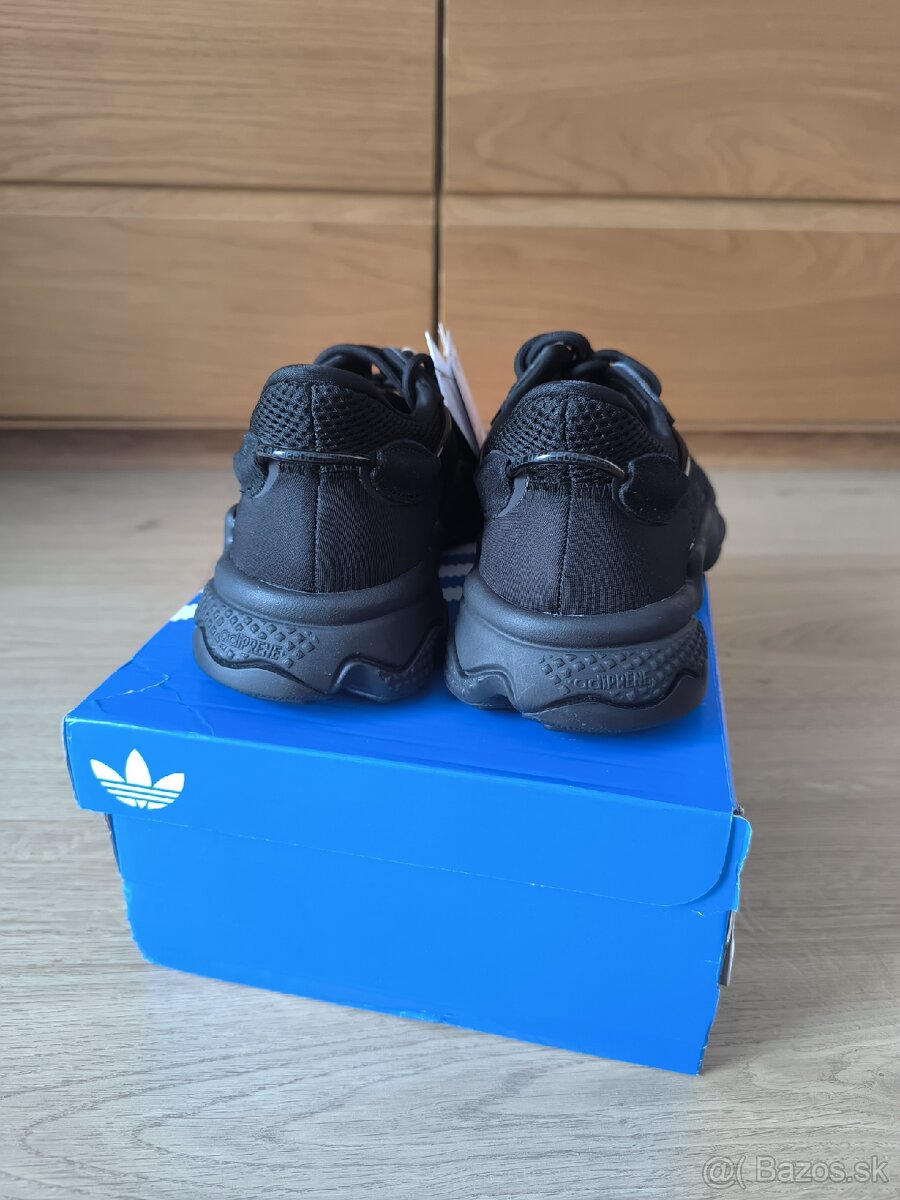 Adidas Ozweego - 4