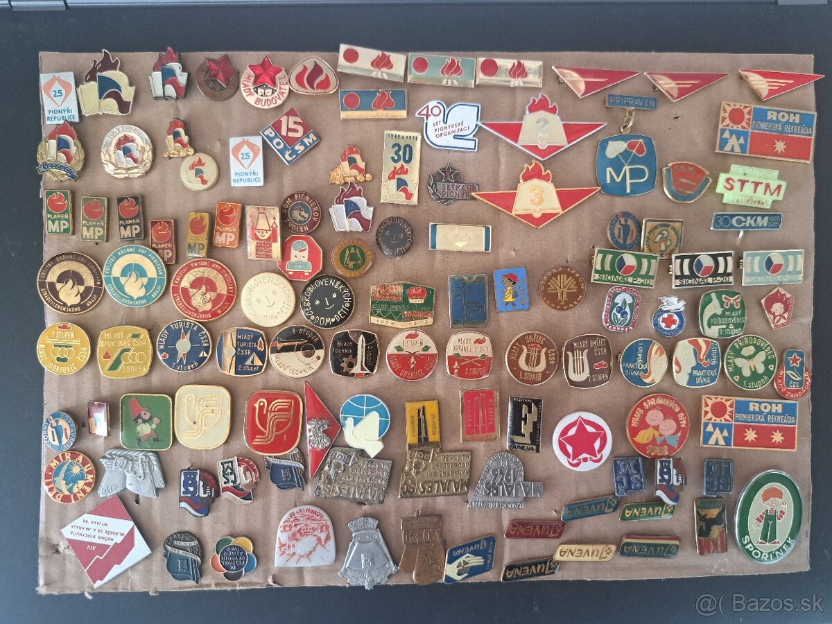 Predám odznaky 2 - 4