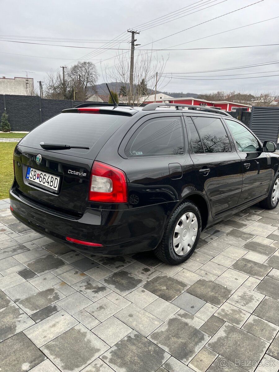 Skoda octavia cambi 1.9 tdi Dsg elegance - 4