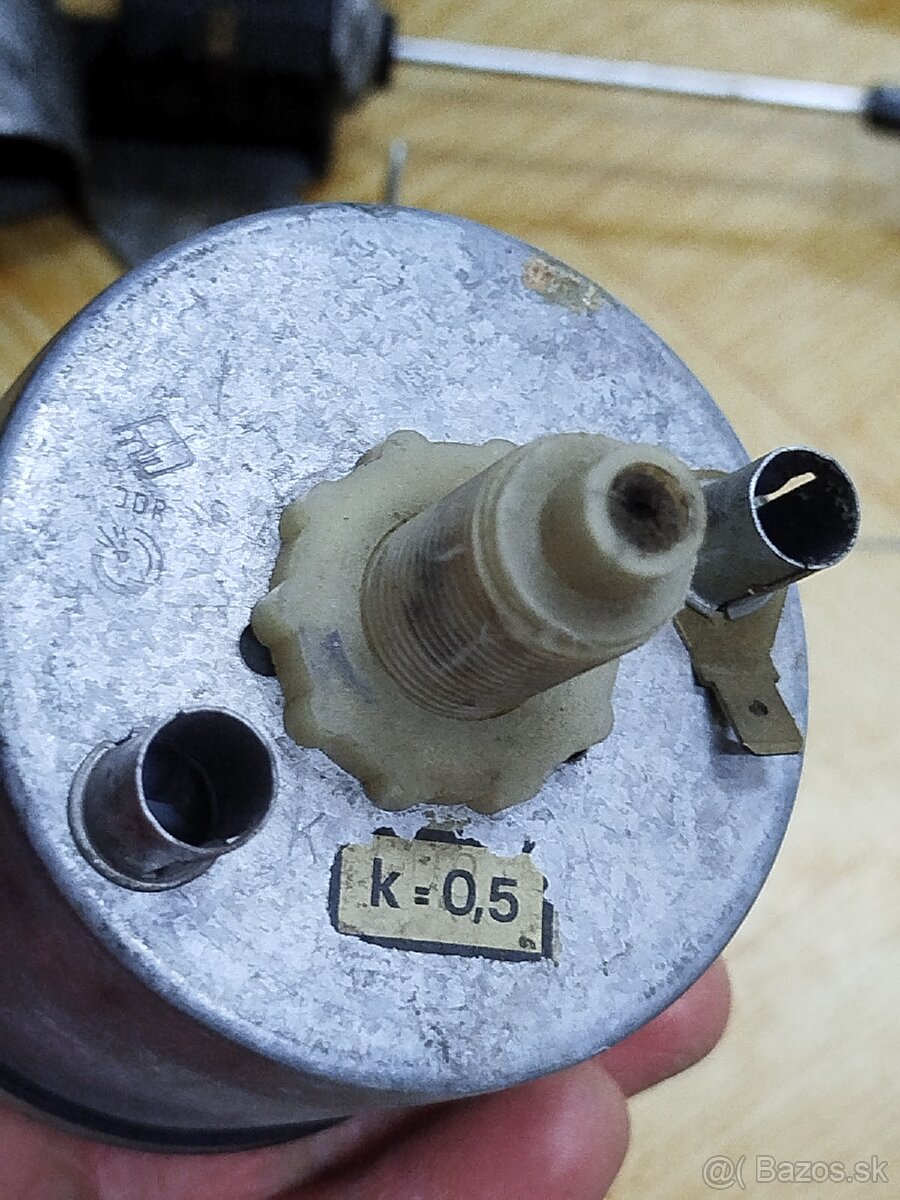 Merač moto hodín, otáčkomer - 4