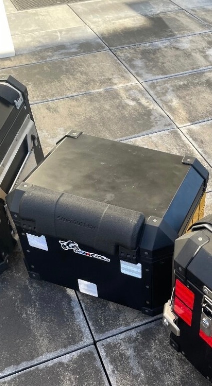 Sada hliníkových kufrov - 4