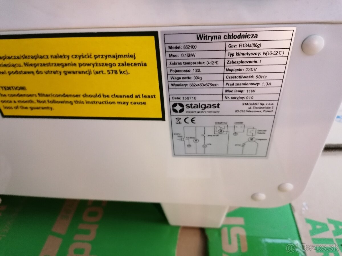 ponukam na predaj malu vytrinu. - 4