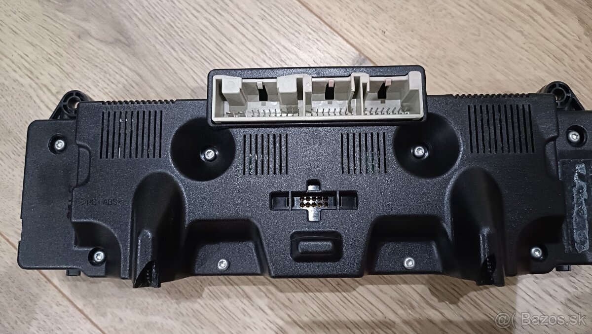 Panel kúrenia Seat - 4