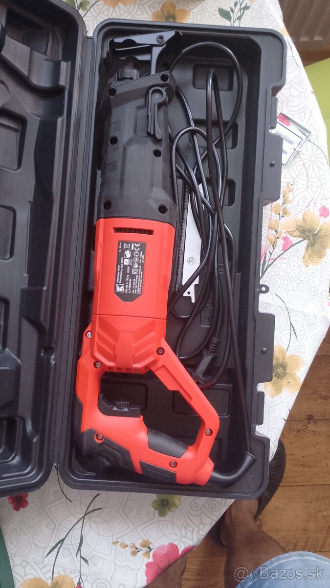 Pokosova elektricka pilka - 4