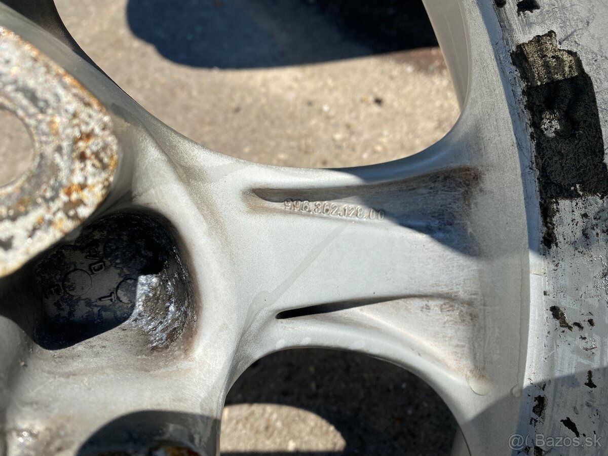 Original disky Porsche 996 7x17 ET55 + 9x17 ET55 - 4