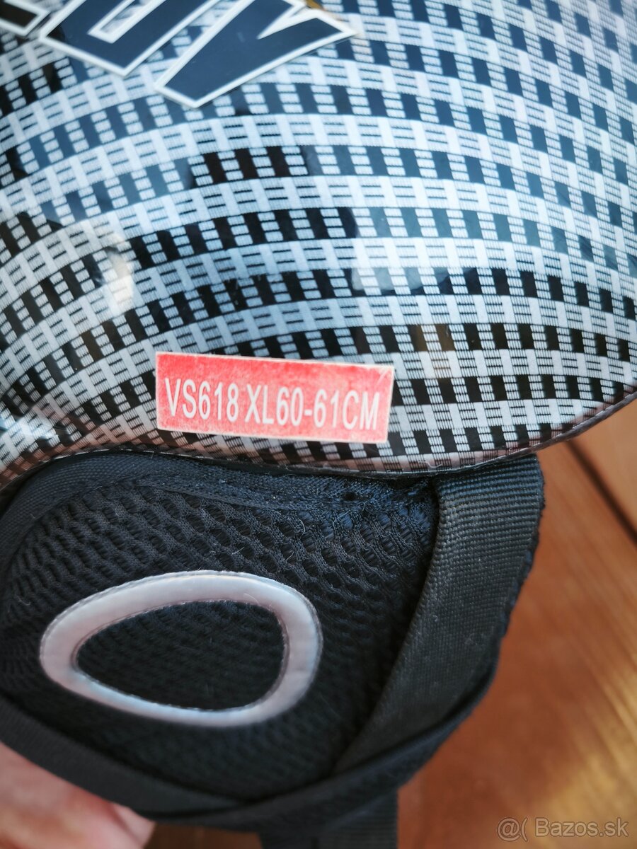 Darujem lyžiarky a lyžiarsku prilbu - 4