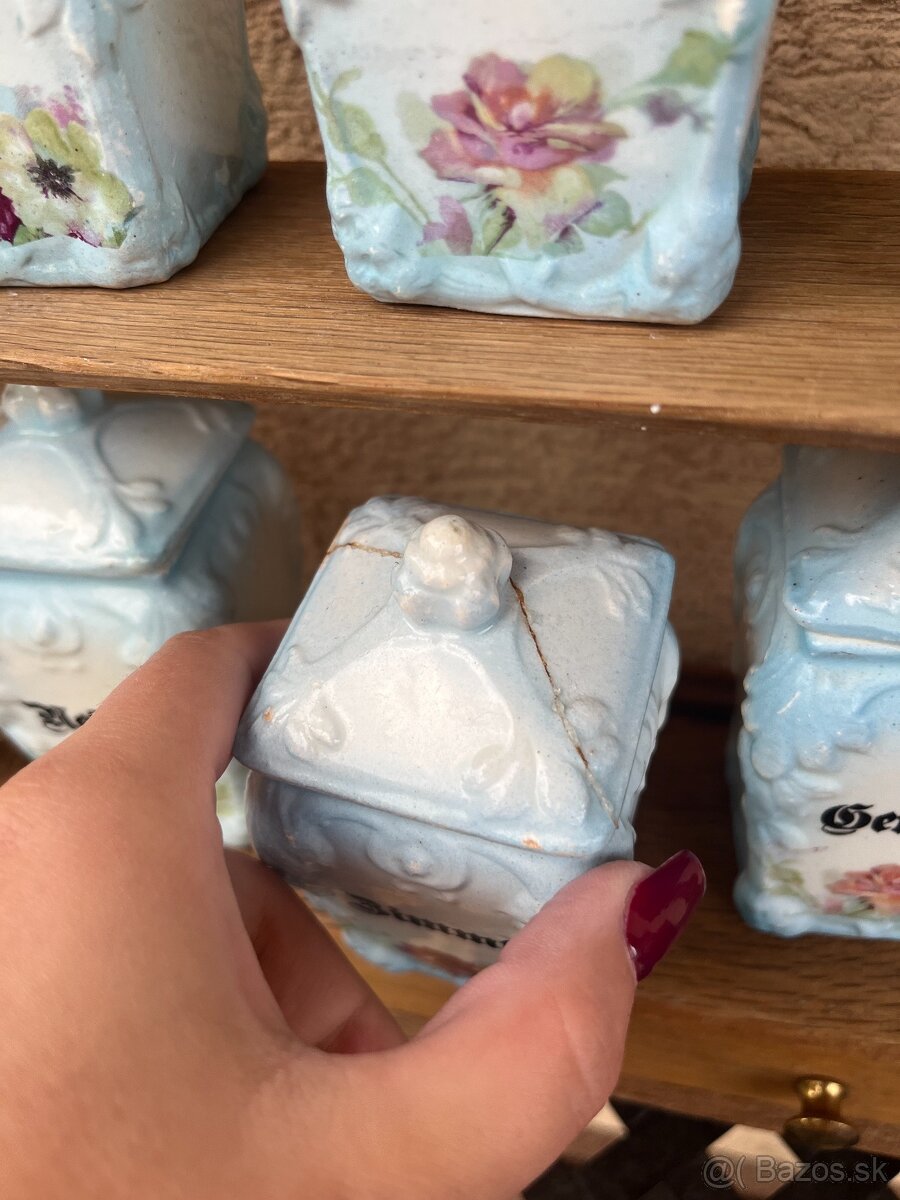 Malé koreničky s poličkou - 4