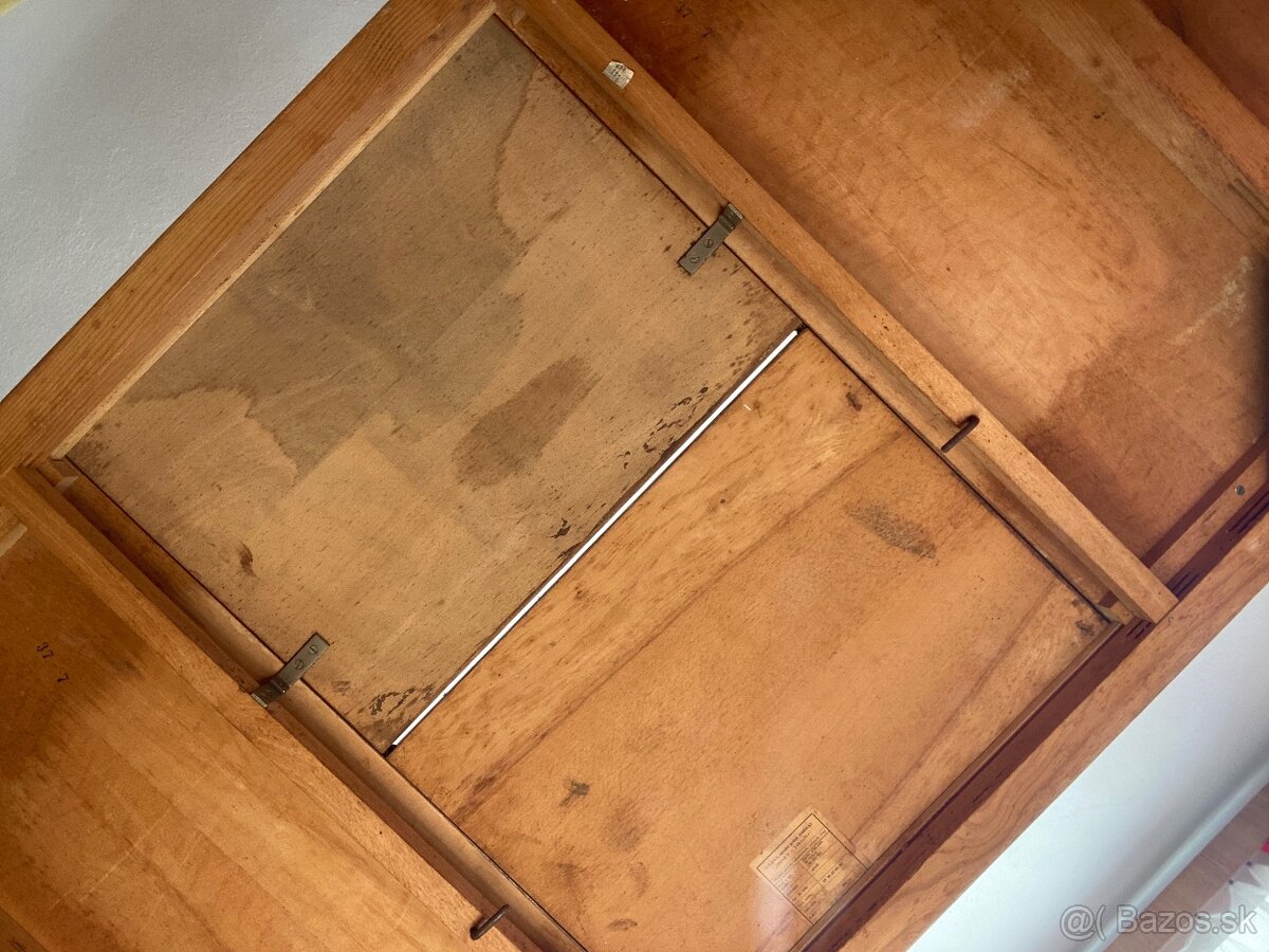 Jitona jedálenský stôl retro - 4