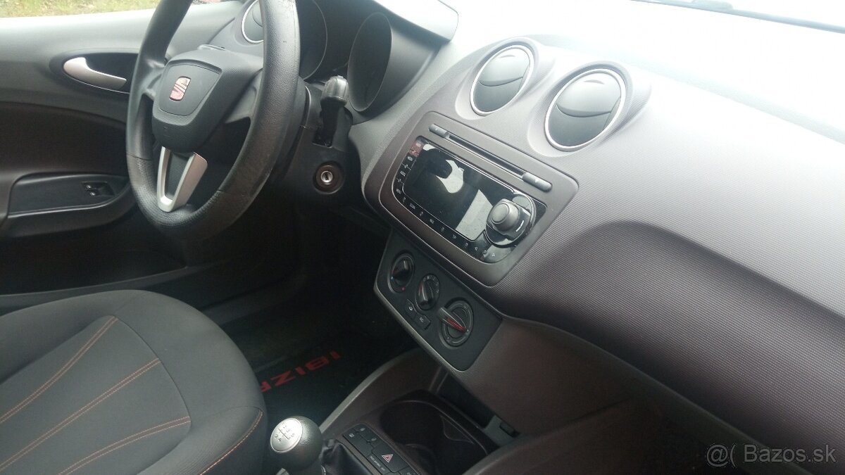 Seat Ibiza ST - 4