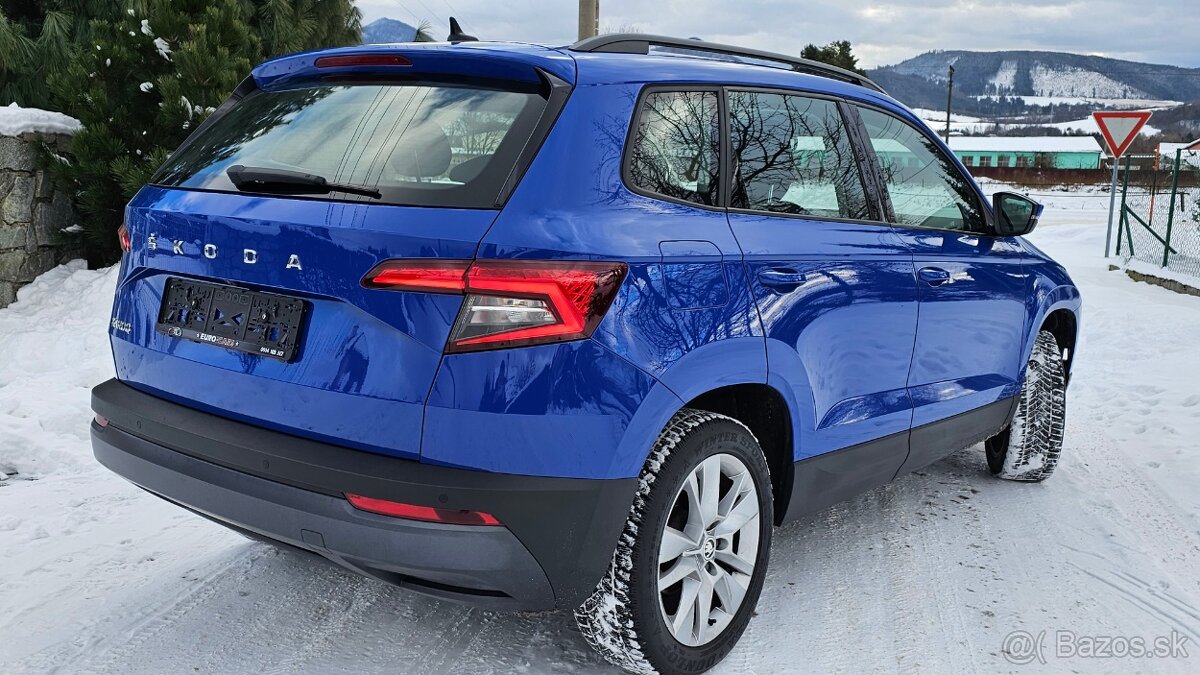 Škoda Karoq 1.6 TDI Live Plus DSG 2021 - 4