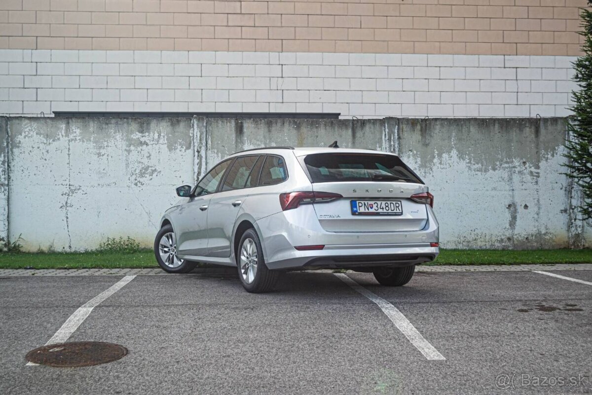 Škoda Octavia Combi 2.0 TDI SCR Style DSG - 4